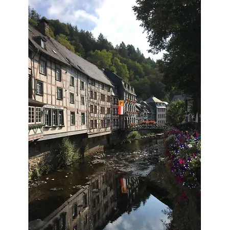 Ferienhaus Alzerhöhe *